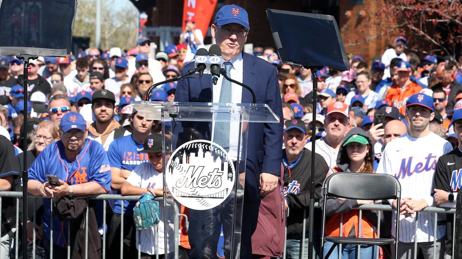 MLB on FOX - The New York Mets announced they will be wearing their black  jerseys this season 💪 (via Steve Cohen)