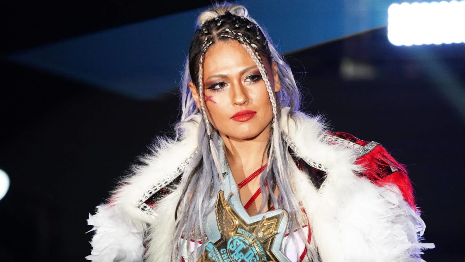 WWE Requested New Superstar Giulia Undergo Surgery