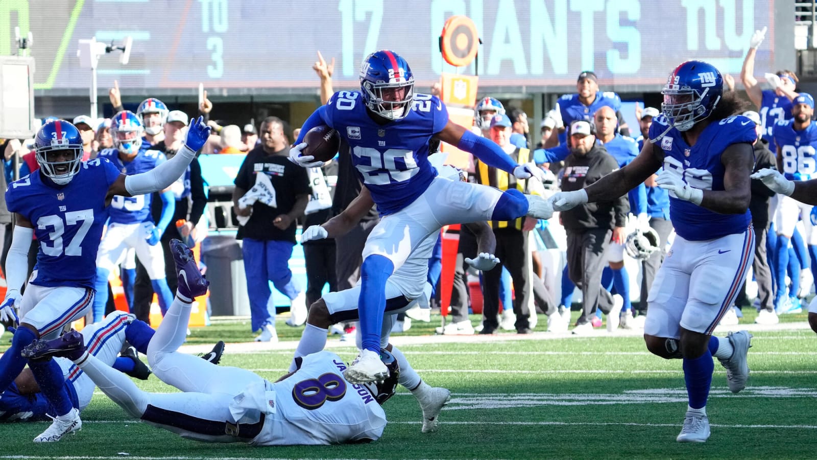 New York Giants’ Julian Love is quietly putting up a Pro Bowl caliber season