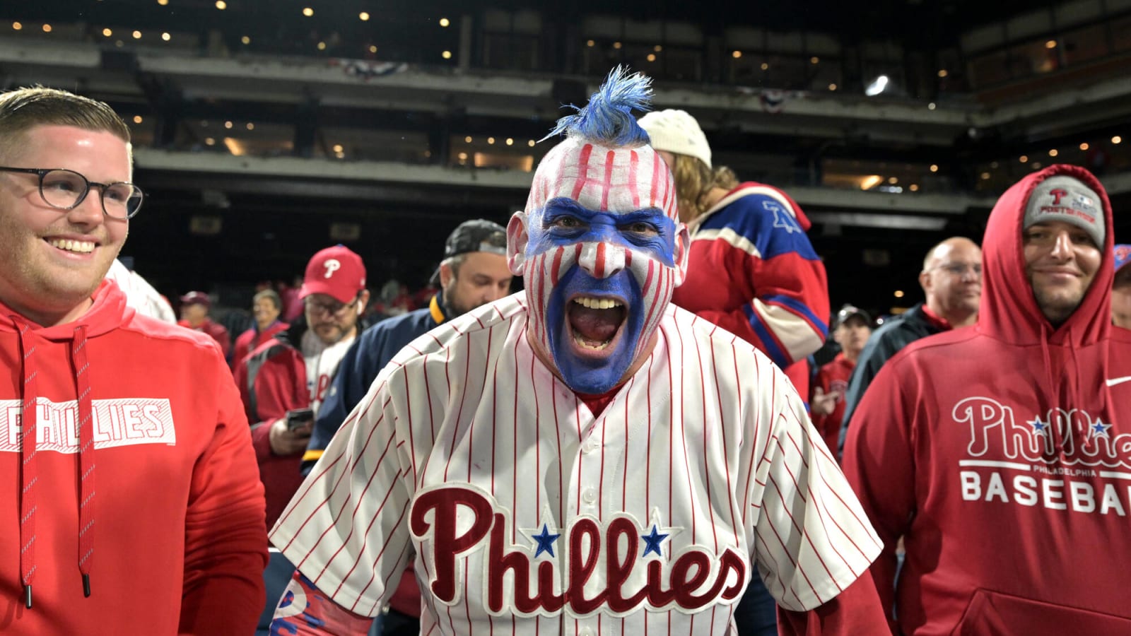 Phillies world series crowd hi-res stock photography and images