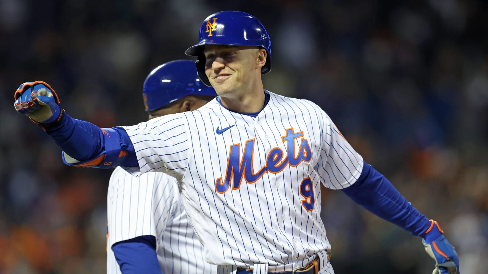 How should the Mets approach their DH spot this offseason?