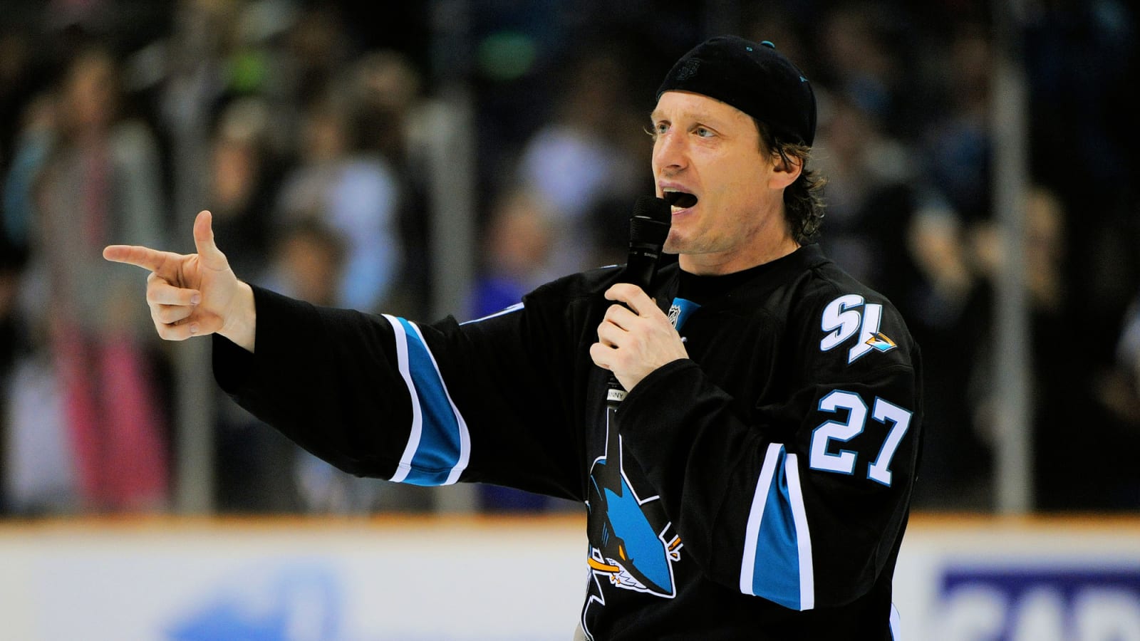 Former Flyers Star Inducted Into Hockey Hall of Fame