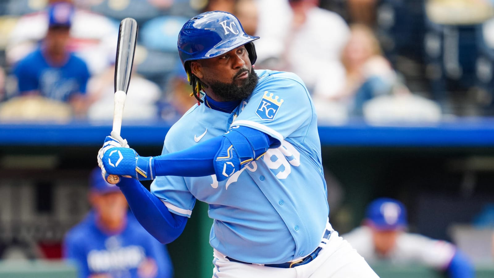 Nationals sign Franmil Reyes to minor-league deal