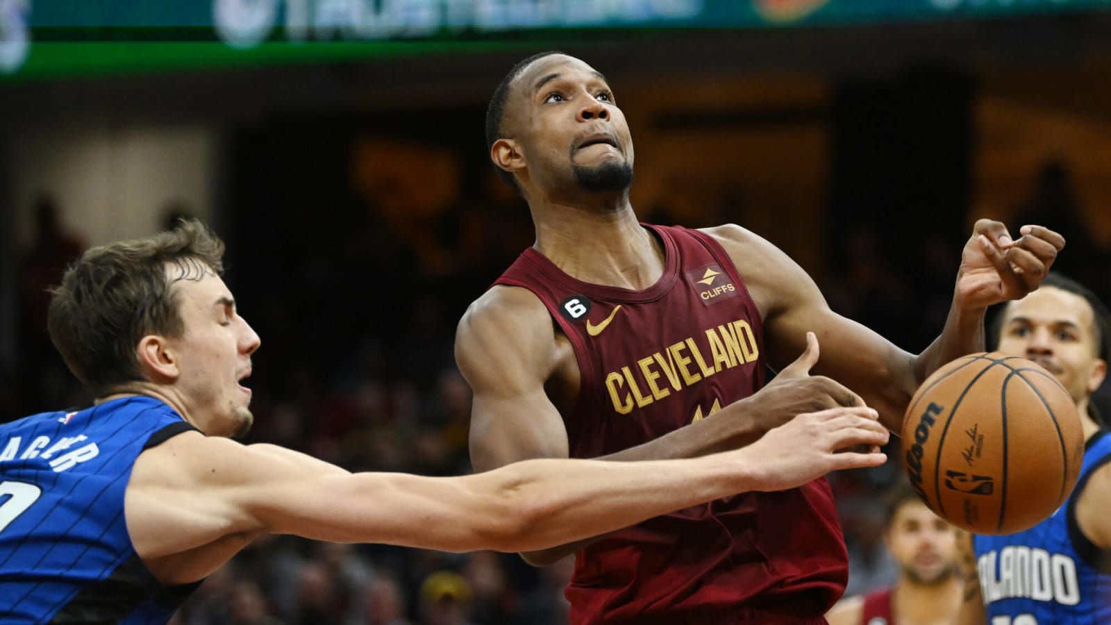  Cavs Battle Way Past Magic as Evan Mobley Delivers Needed Night