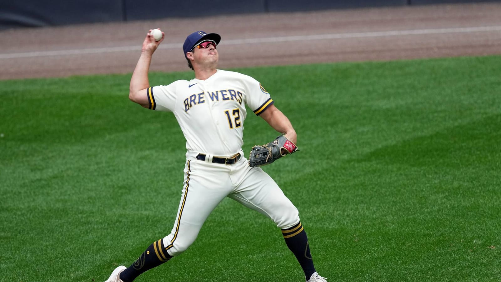 Los Angeles Angels acquire Hunter Renfroe from Milwaukee Brewers - TSN.ca