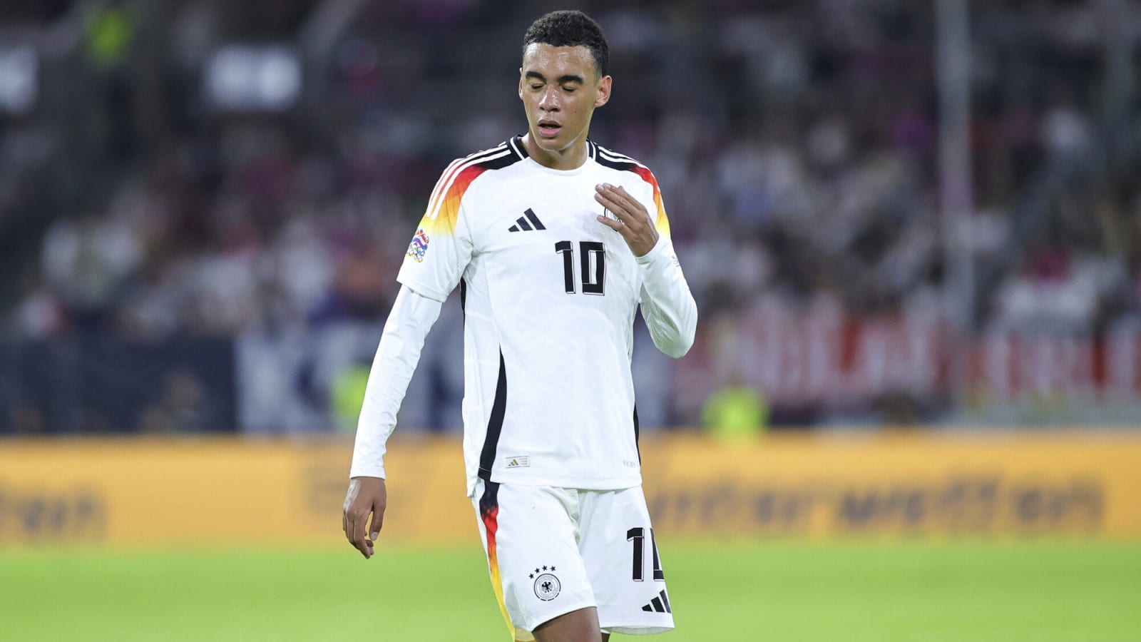 Bayern Munich star Jamal Musiala set for shocking move to Manchester City next season