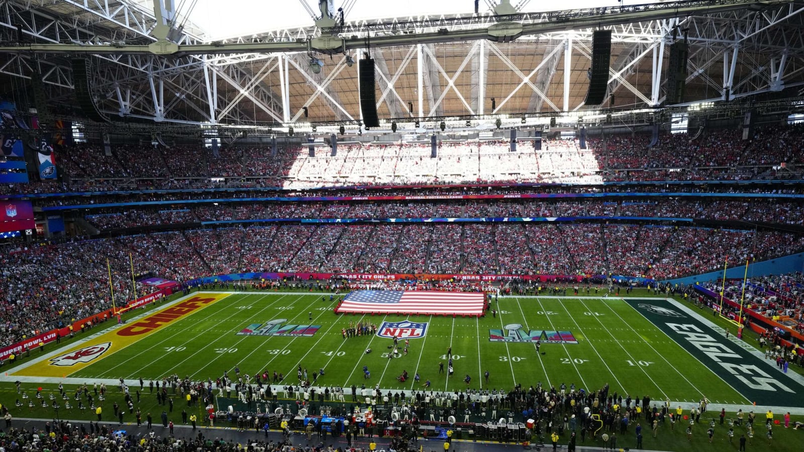 The NFL's special Super Bowl Field was a dud