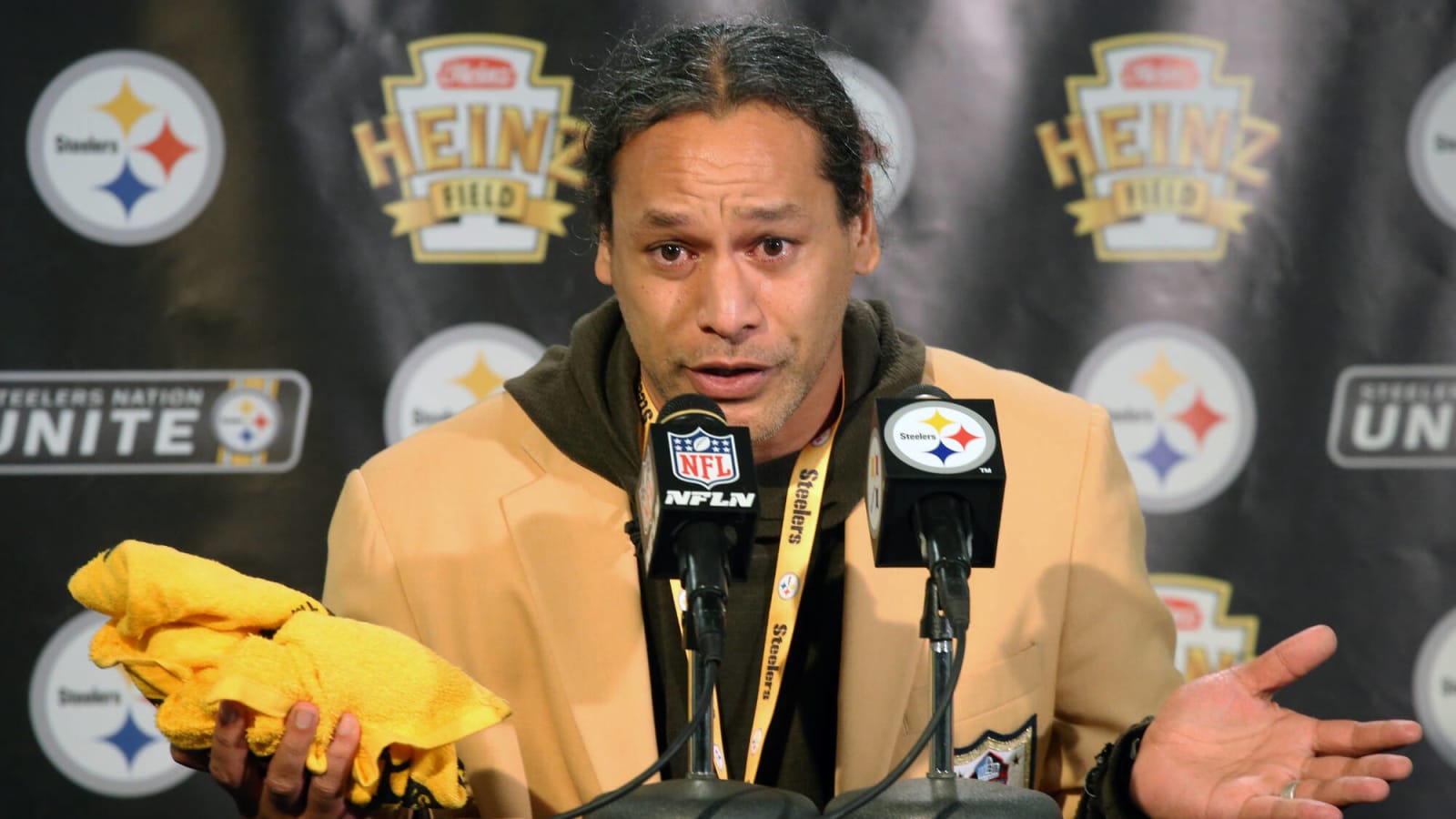 Steelers&#39; Troy Polamalu Reveals Insane Once In A Lifetime Talent