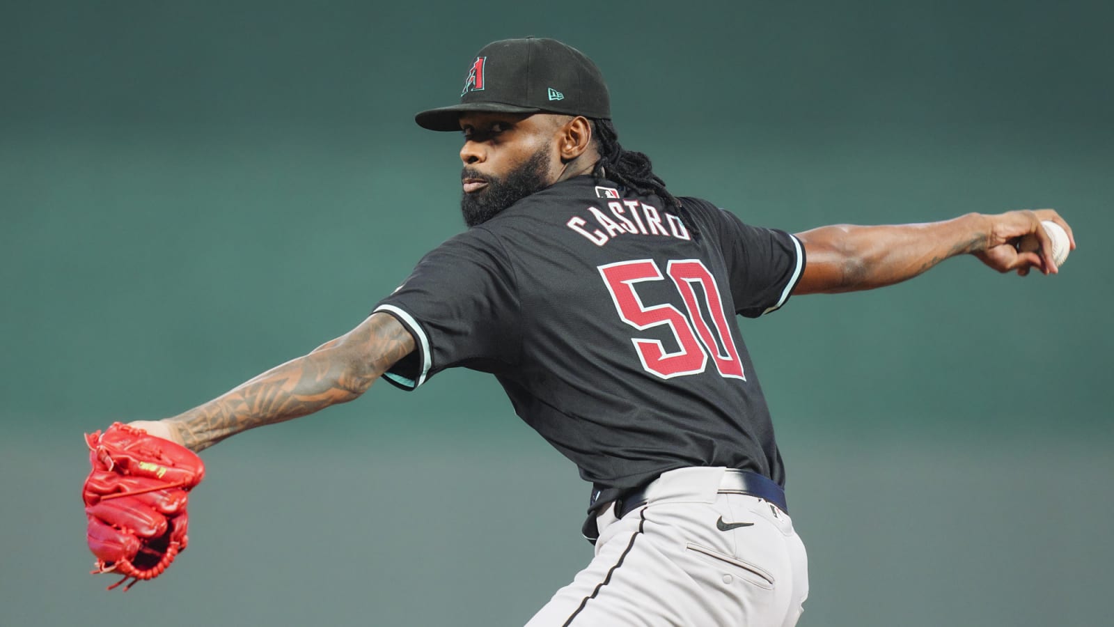 Astros, Miguel Castro Agree To Minor League Deal