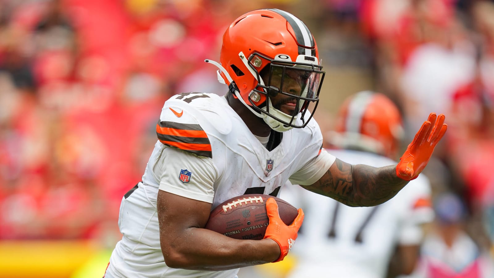 Report: Cleveland Browns Suddenly Sign Running Back- Week 8