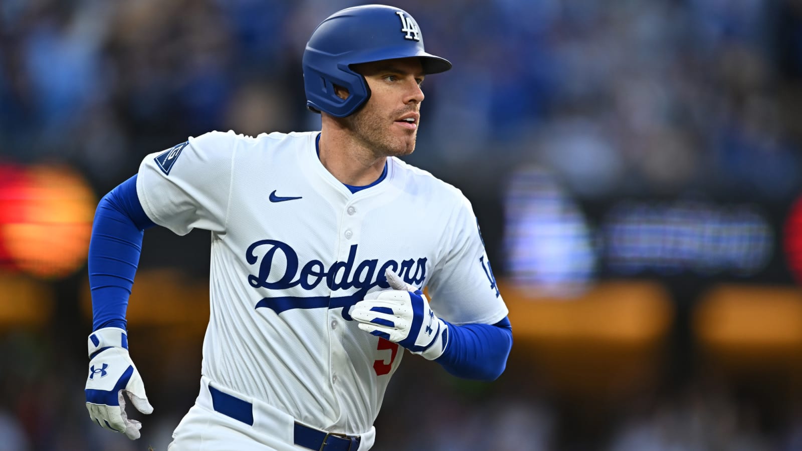 Freeman explains how his bizarre shower injury happened