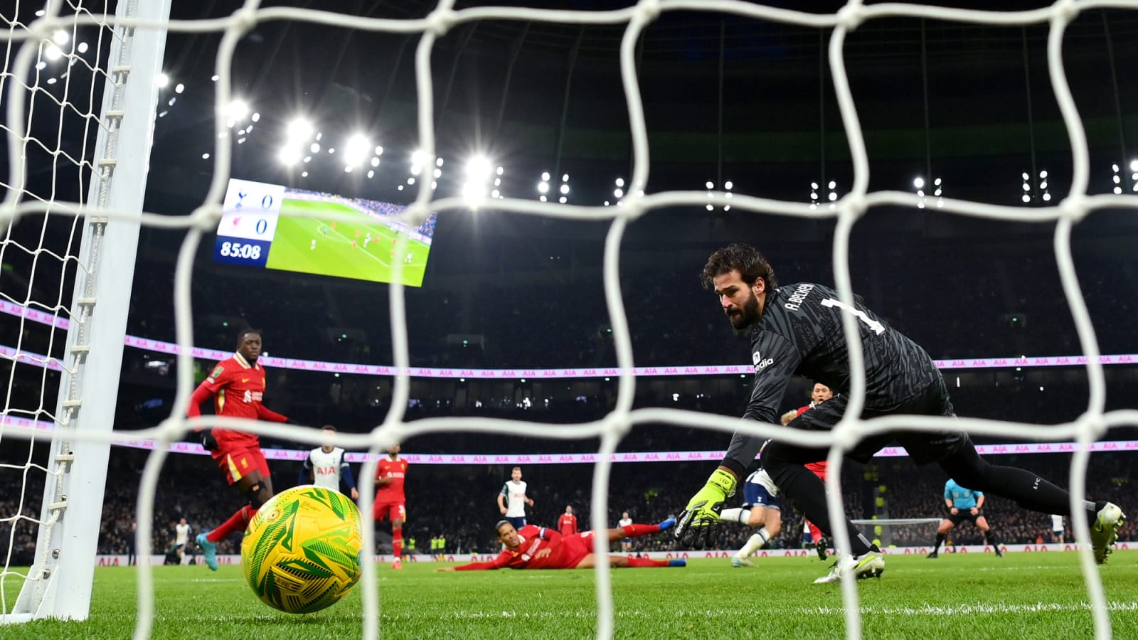 BBC reporter spotted what Arne Slot did at full-time as Liverpool fall to controversial defeat