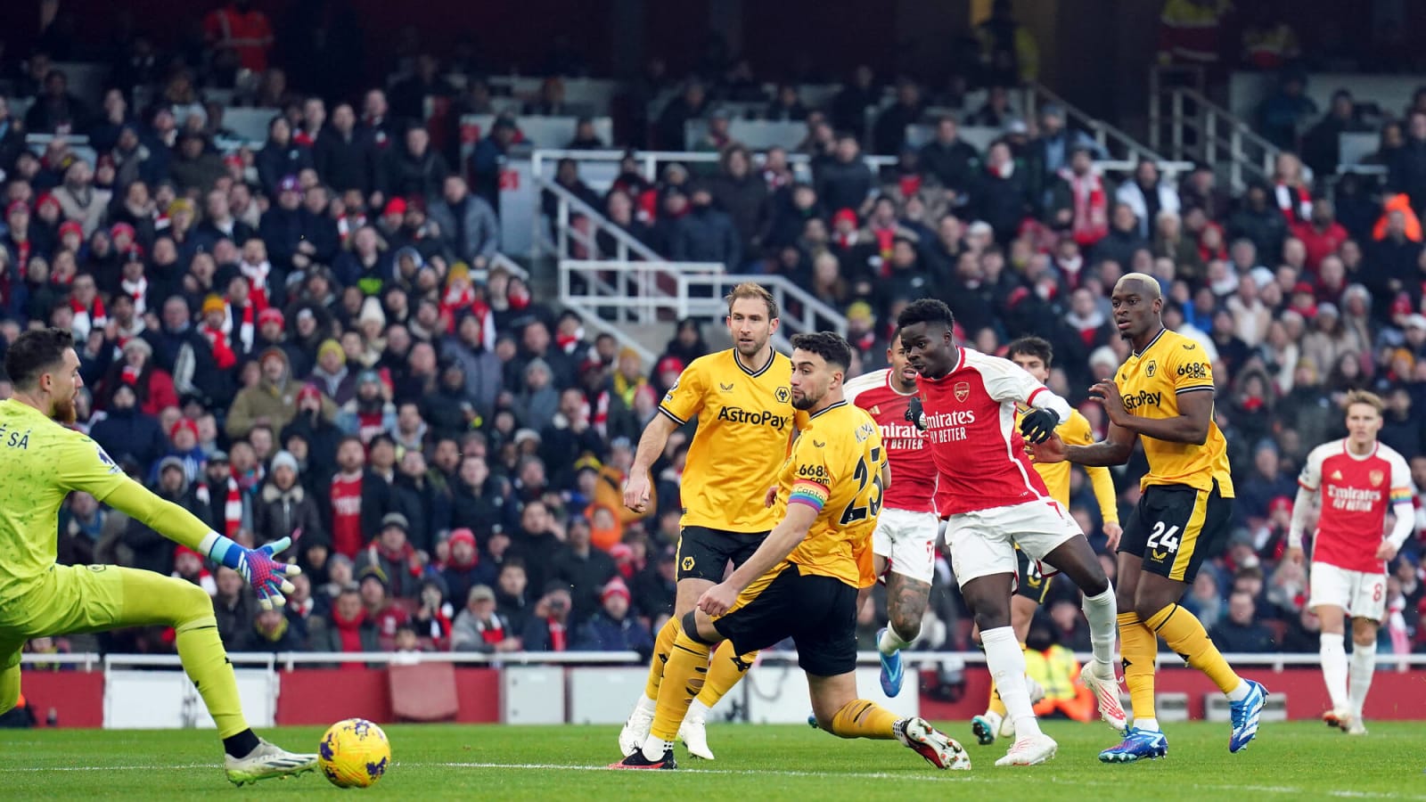 Arsenal 1 – 0 Wolves: Bukayo Saka finishes off magical Gunners move (video)