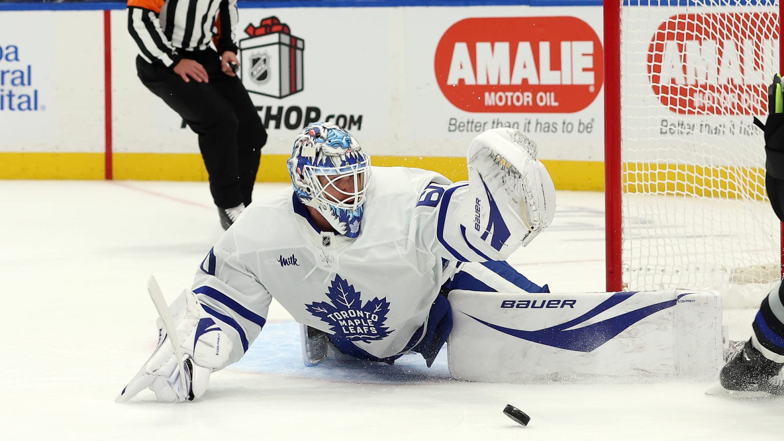 Leafs Goalie Joseph Woll Allows His Worst Goal of the Season on Fluke Play Against Nashville