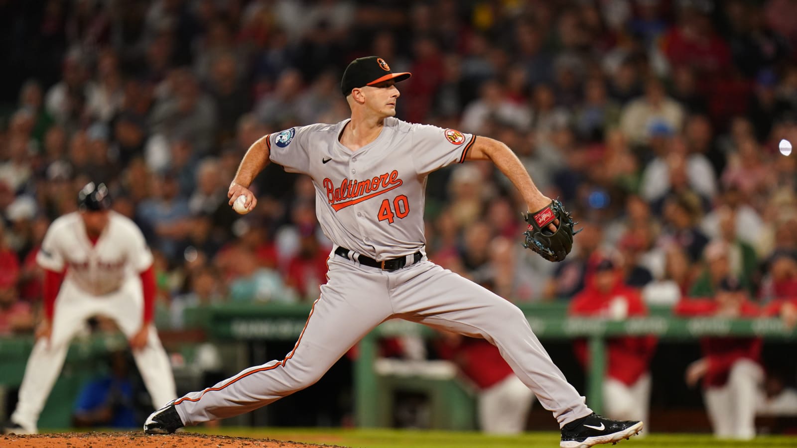 Burch Smith, Daniel Johnson Elect Free Agency