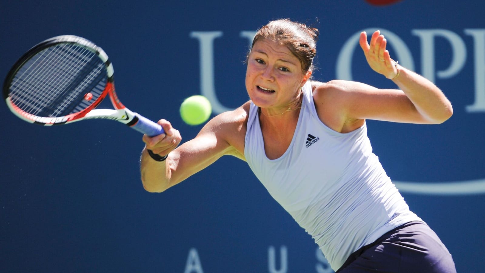 Former World No.1 Dinara Safina returns to tennis as coach of Diana Shnaider after poor start to 2025 season