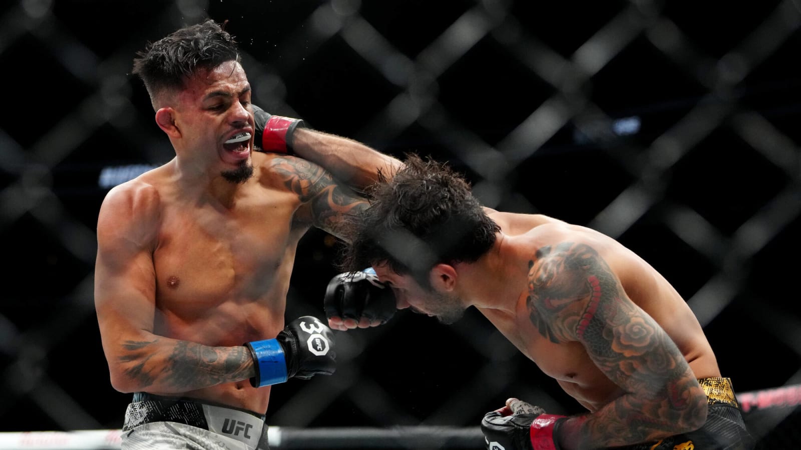 Eager to Remain on UFC 301 Card, Alexandre Pantoja Keeping Options Open