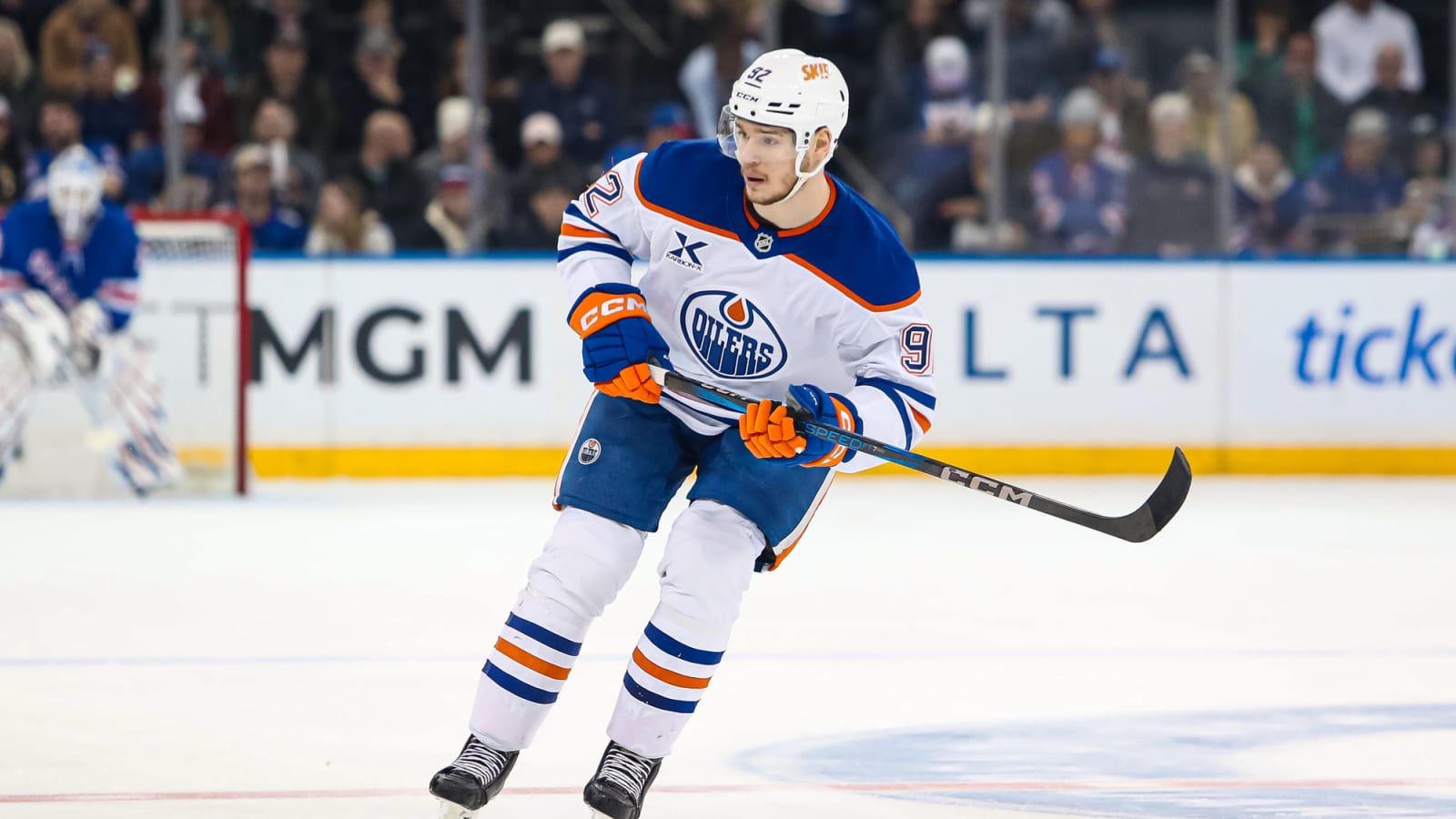 NHL Trade Talk Weekend Rumors: Oilers, Blackhawks, Canucks