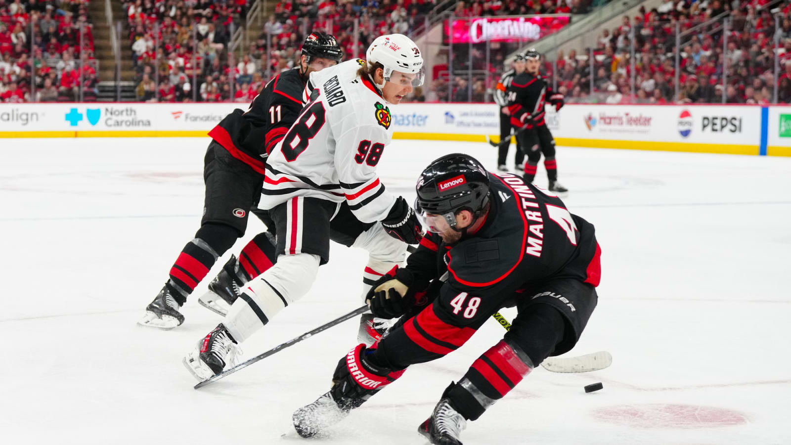 Recap: Blackhawks come up short in Carolina 3–2