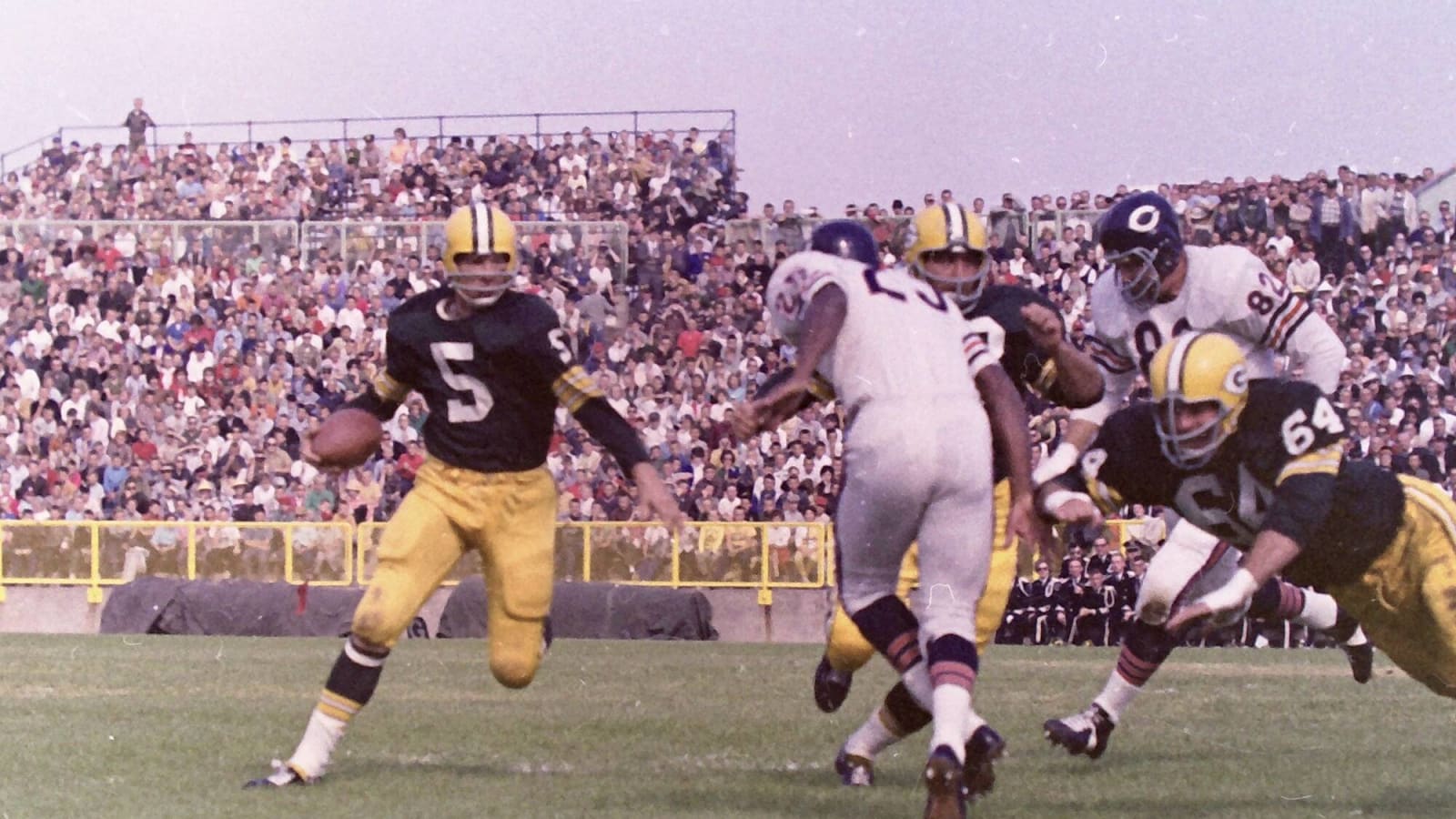 Flashback 1965: Paul Hornung Emerges from the Fog to Lead the Packers to a Key Victory
