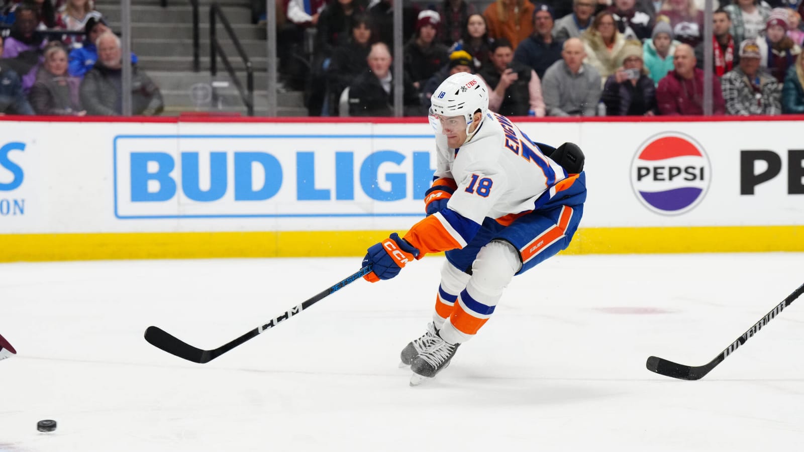 Pierre Engvall Out Of Islanders Lineup In Winnipeg With Injury