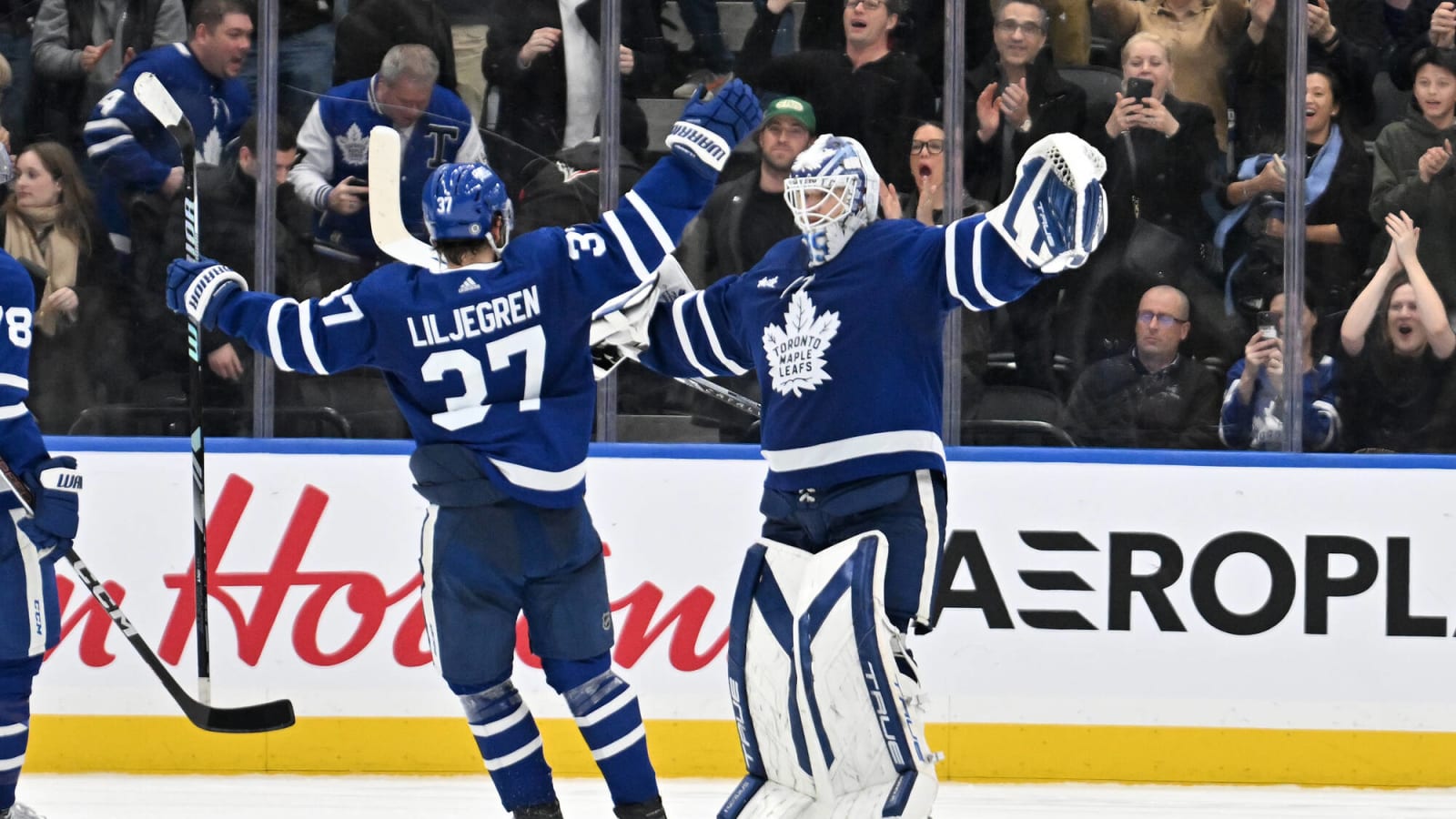 Maple Leafs Reportedly Still Looking for Defence Help in a Trade