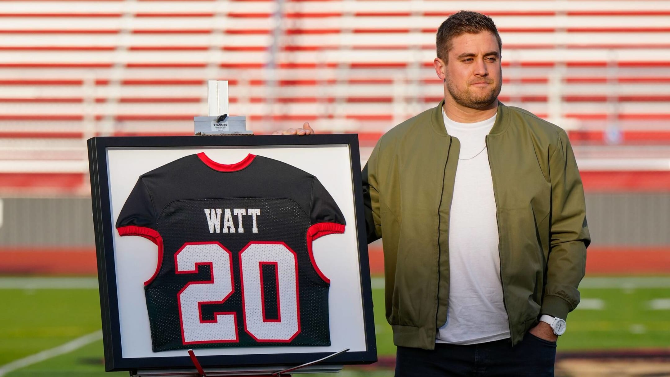 Derek watt hotsell jersey number