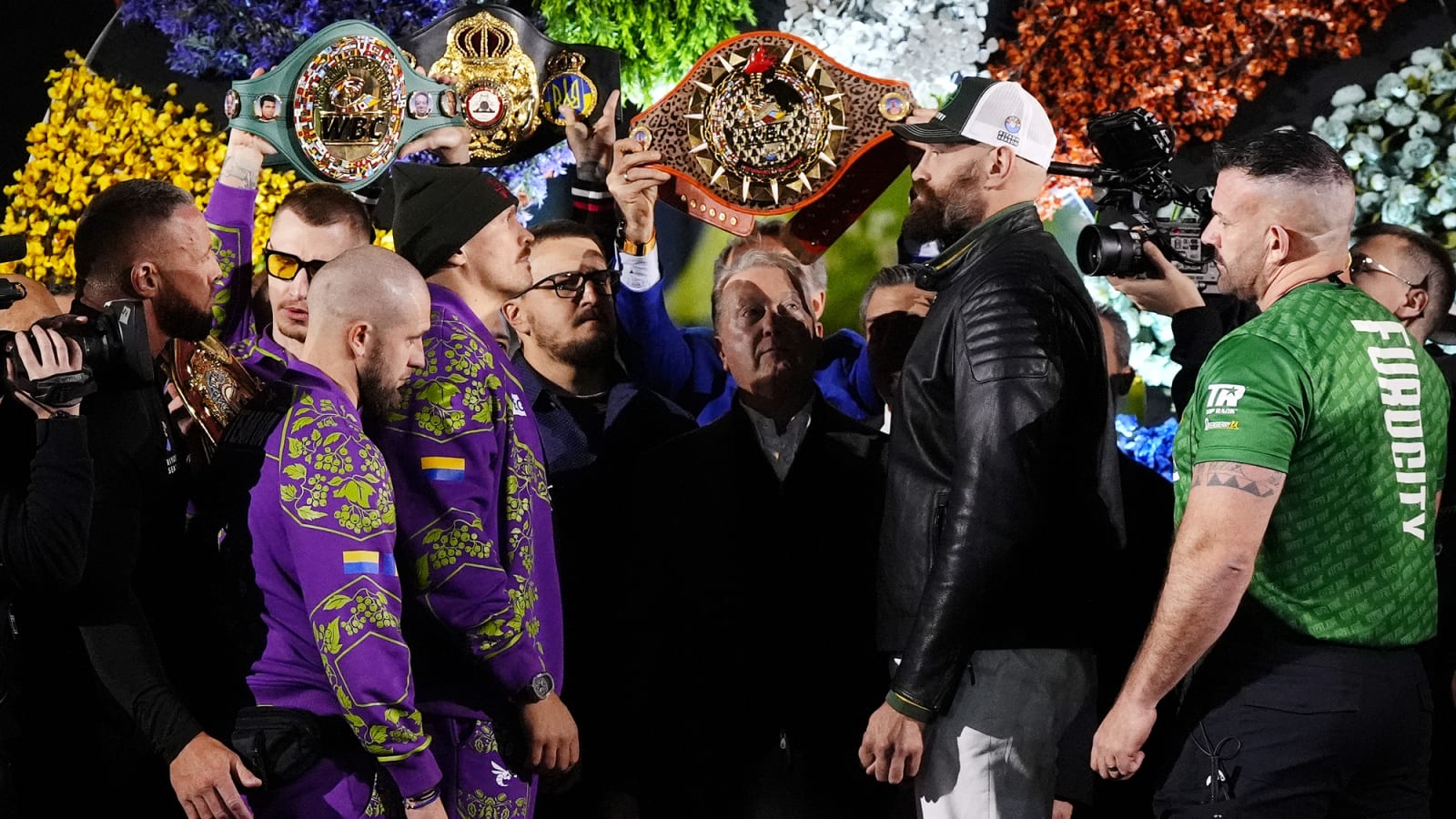 Oleksandr Usyk vs Tyson Fury 2: Weigh-In Results & Odds