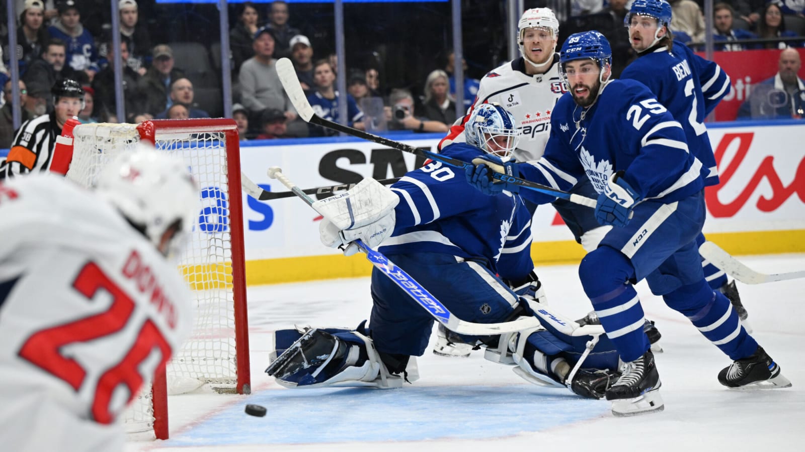 Knee Jerk Reaction: Thompson outduels Murray as Capitals take down Leafs