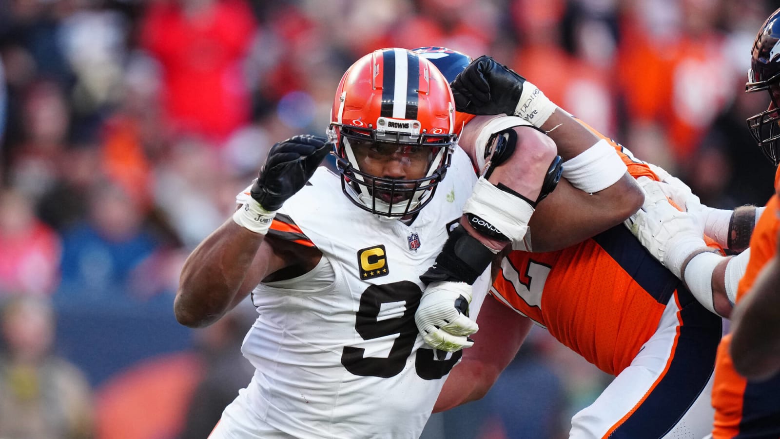 Browns’ Myles Garrett Takes Massive Shot At NFL After Week 15