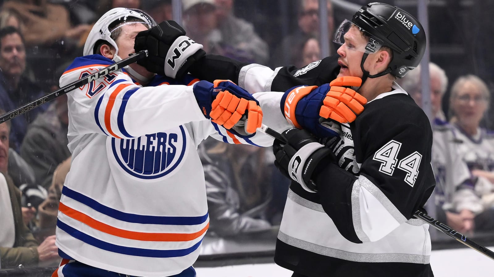 Oilers Shorthanded vs Ducks as Frederic Re-Aggravates Injury
