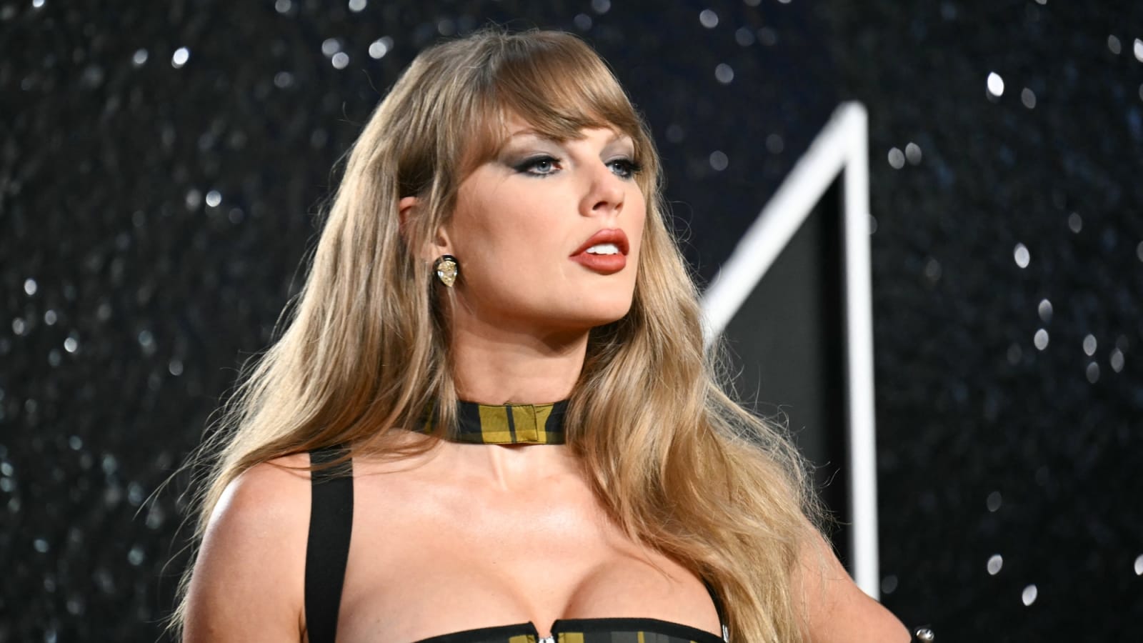 Taylor Swift Makes History at the VMAs As She Becomes Most Awarded Artist Ever with 29 Wins