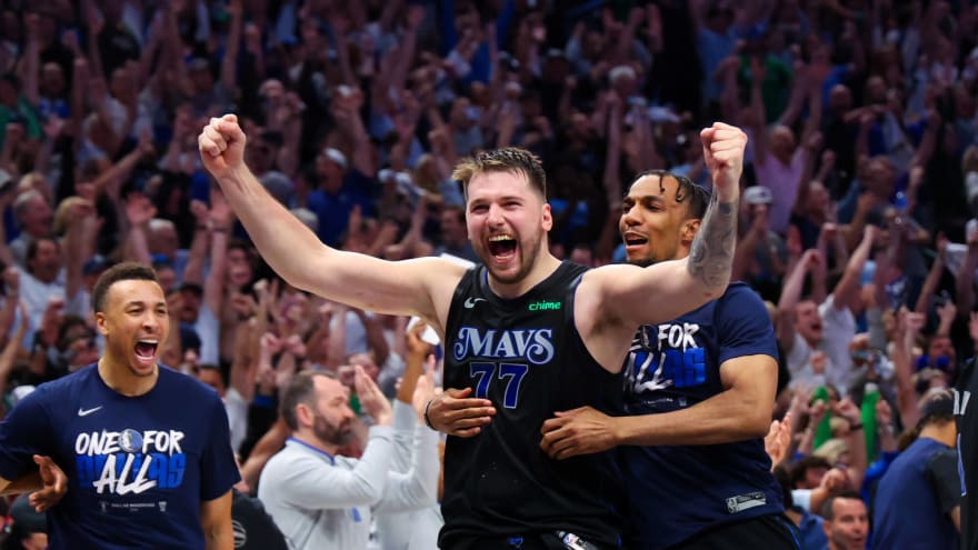 Mavericks advance to Western Conference Finals