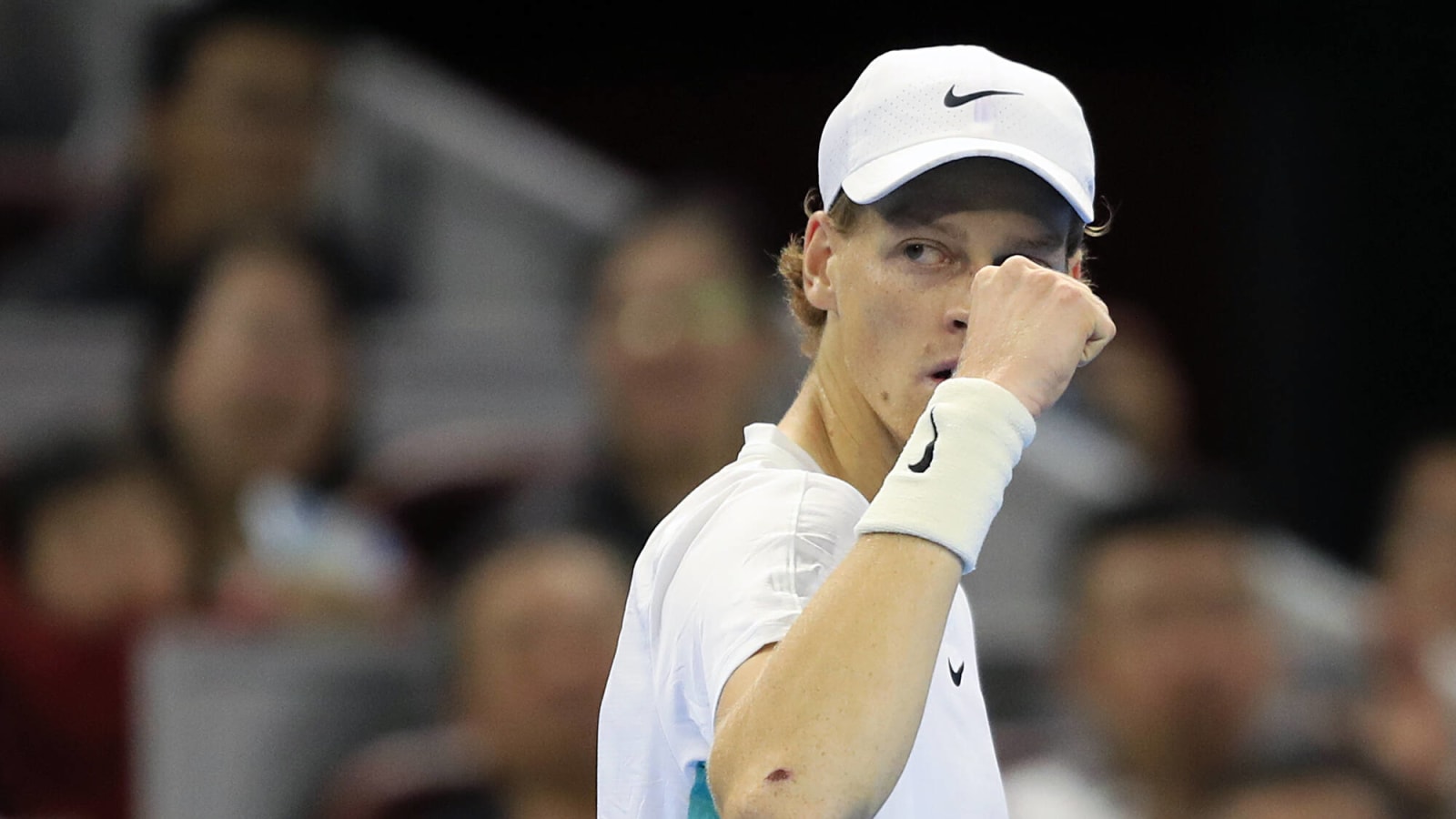 Sinner Continues Winning Streak With Opening Win At Shanghai Masters Yardbarker