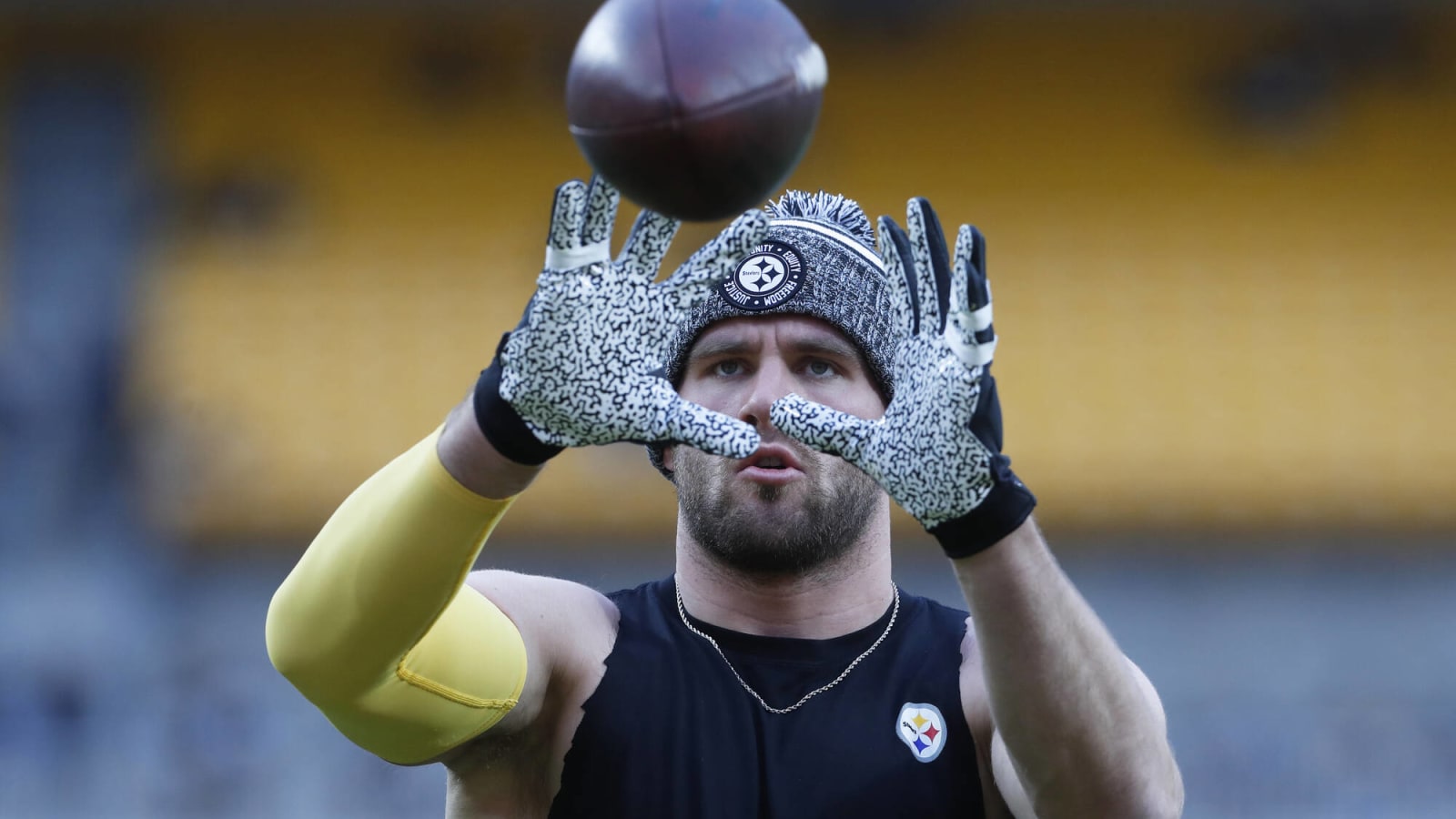 T.J. Watt Named 2023 Steelers Team MVP