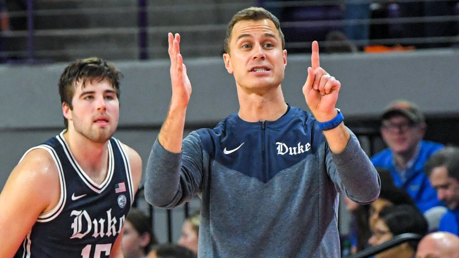 Start your week right with this college hoop parlay