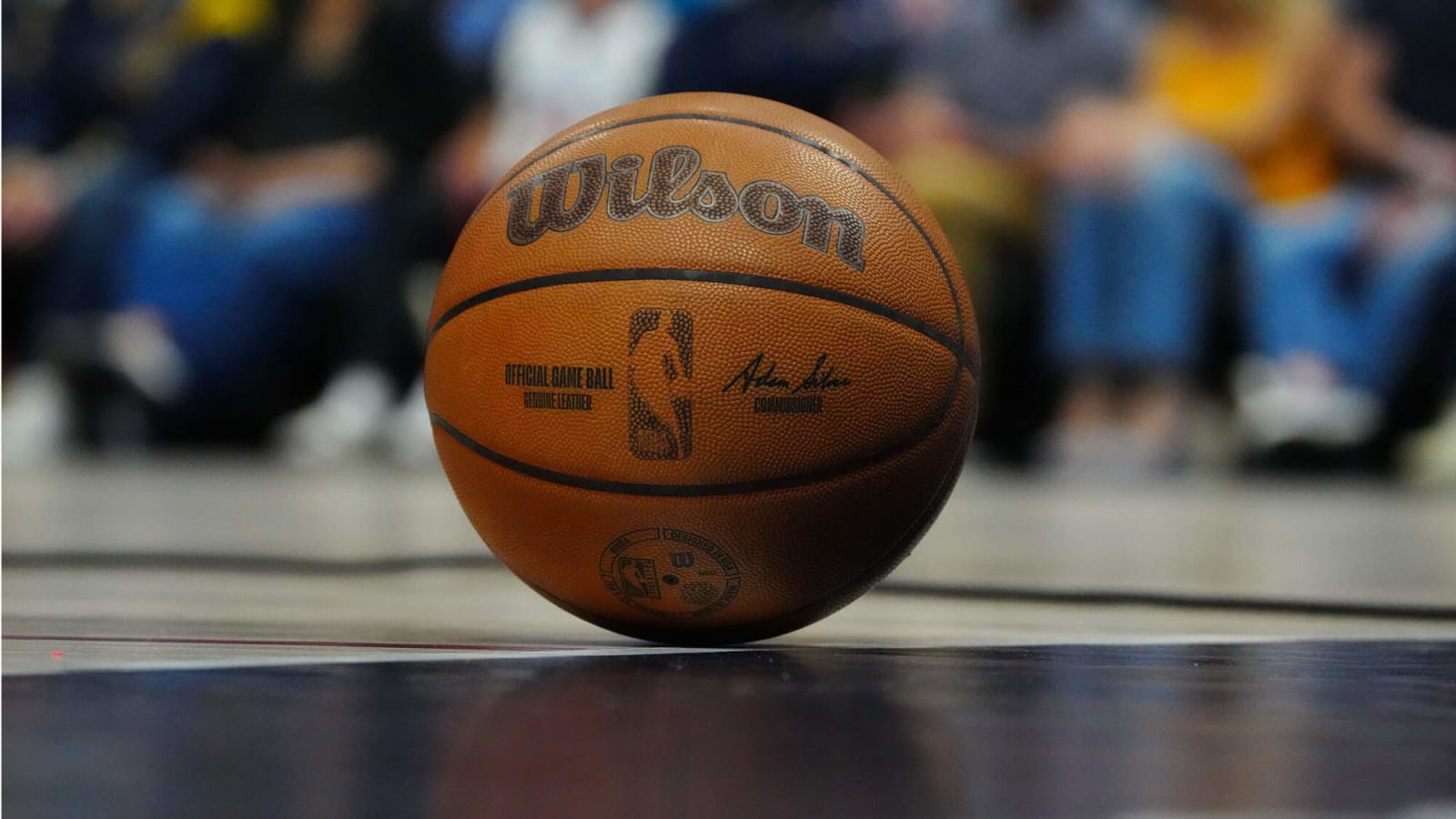 Knicks Waive Moses Brown From Camp Deal