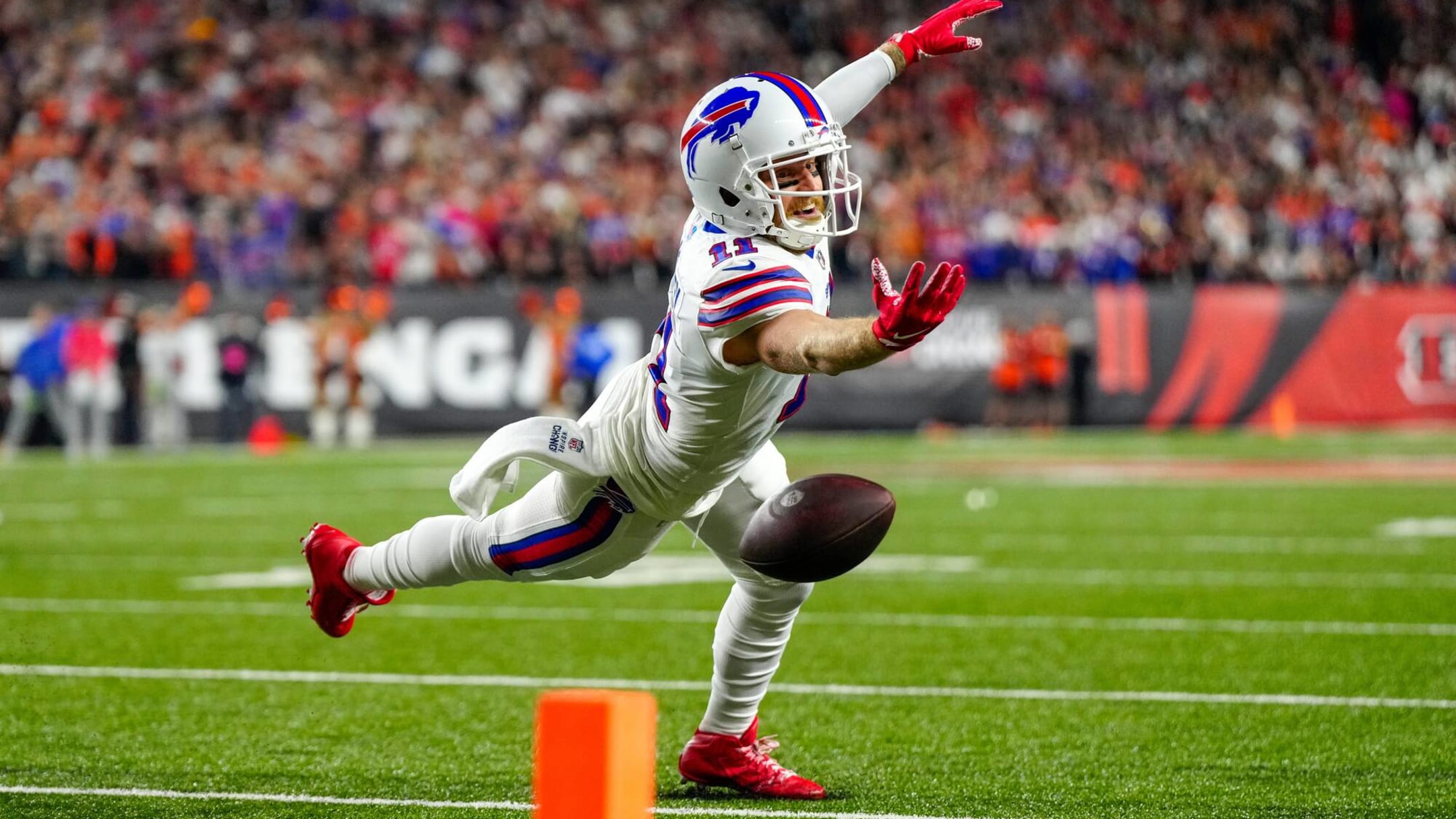 Bills Sign All-Pro Wide Receiver Before Playoffs