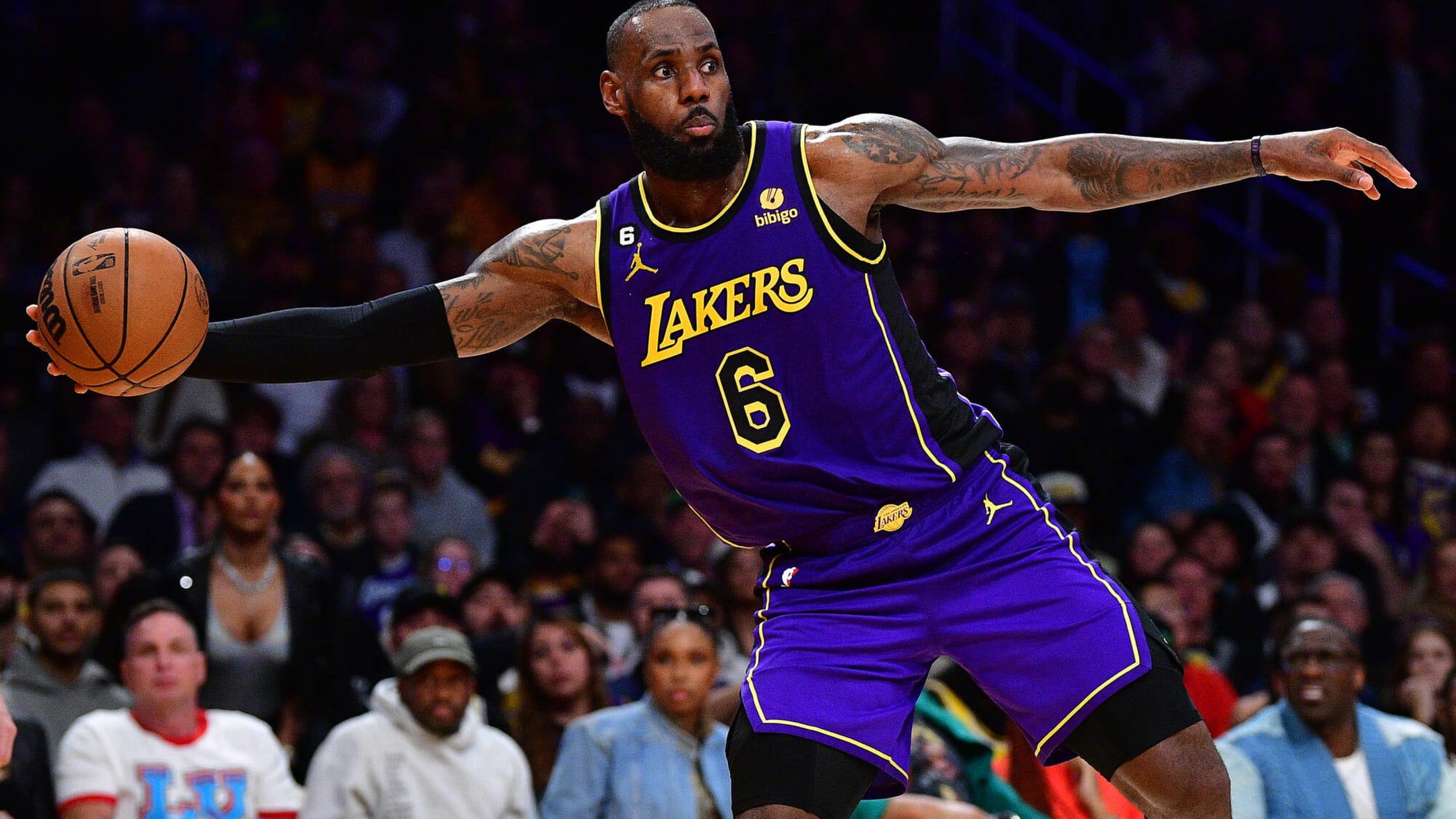 LeBron James scores 46 points in Lakers loss, moves closer to NBA's  all-time scoring record