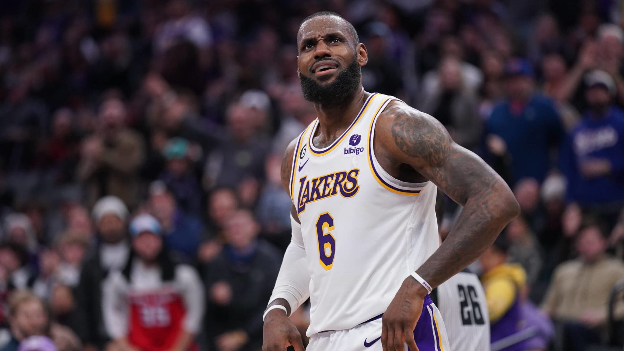 LeBron James will join this list of NBA players with numbers retired by  multiple teams – NBC Los Angeles