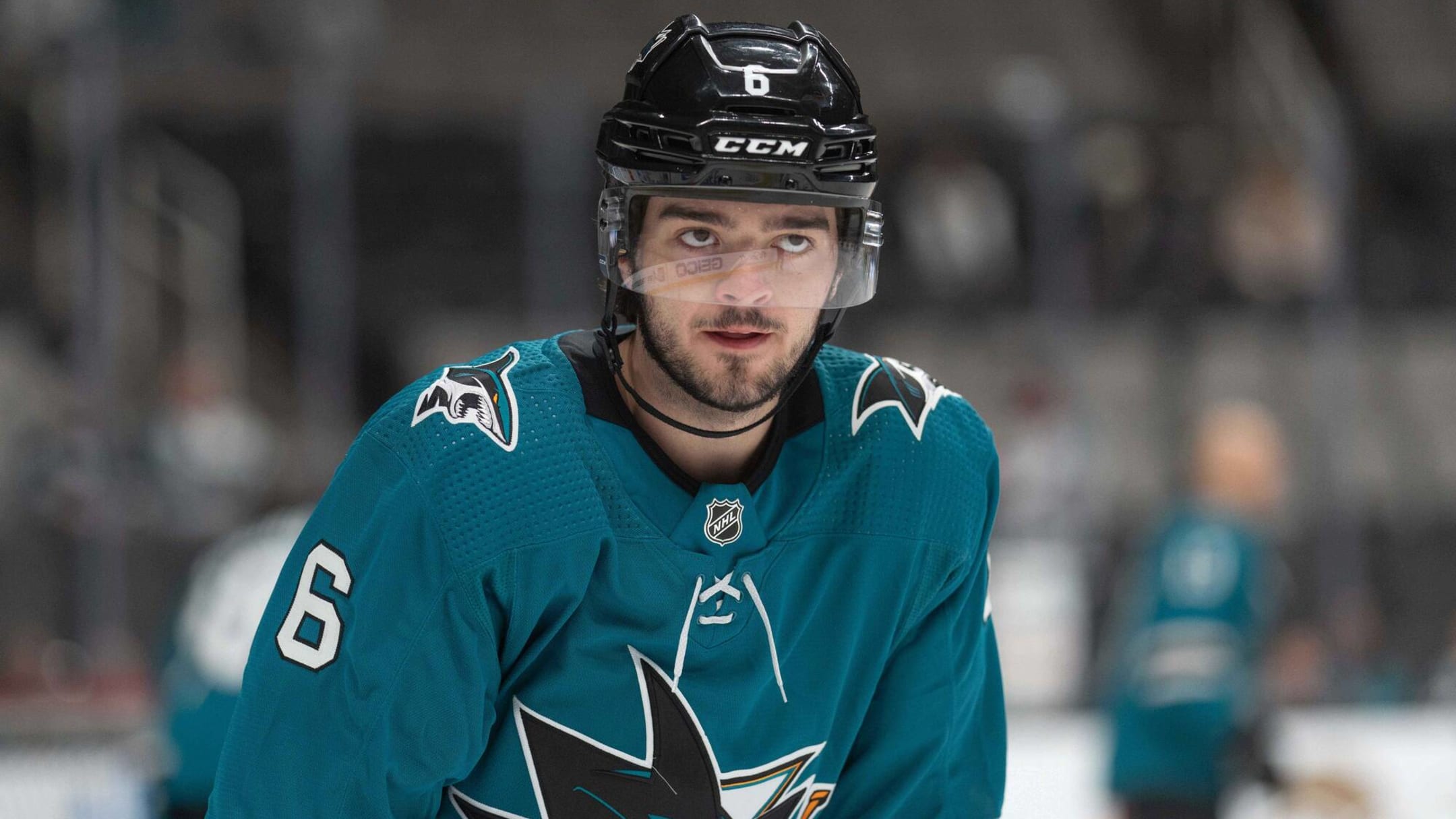 Sharks sign RFA Matt Nieto to one-year contract