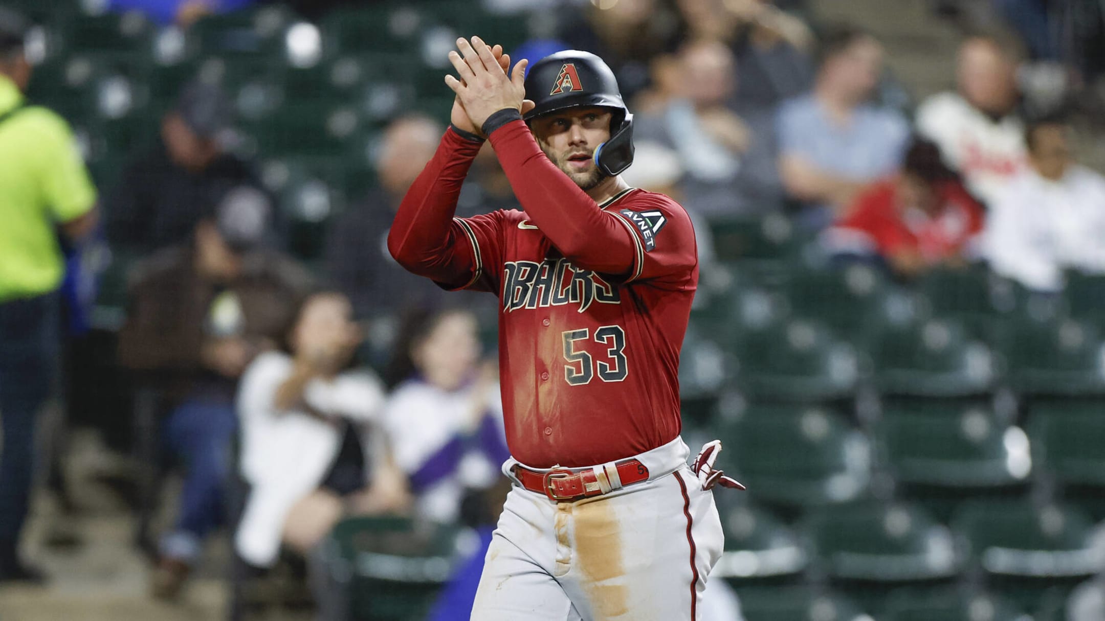 Walker, Gurriel hit 2-run homers to lead the Diamondbacks over the