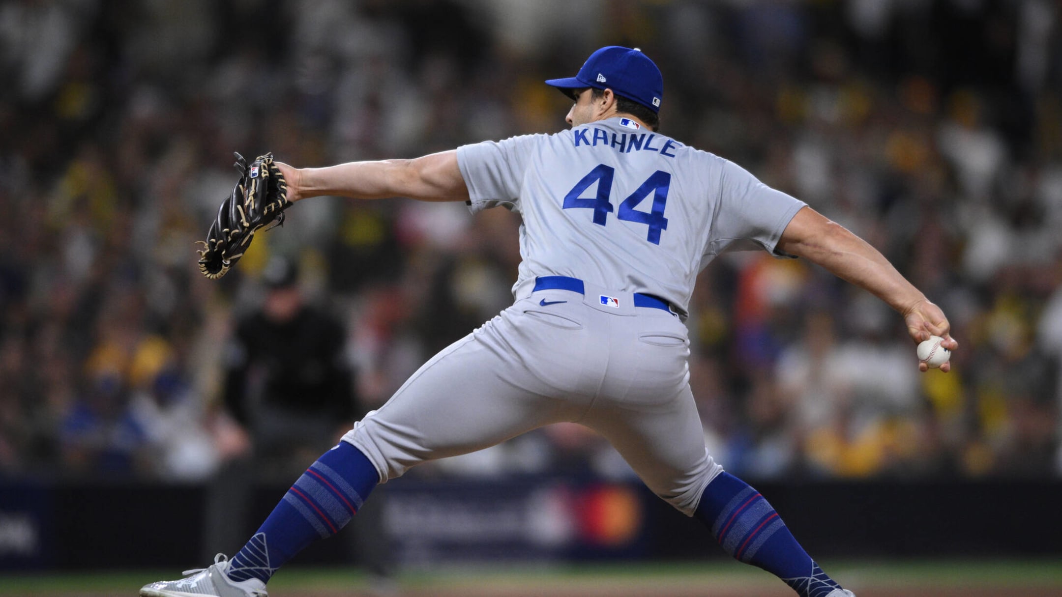 Tommy Kahnle contract: Dodgers sign injured reliever to 2-year