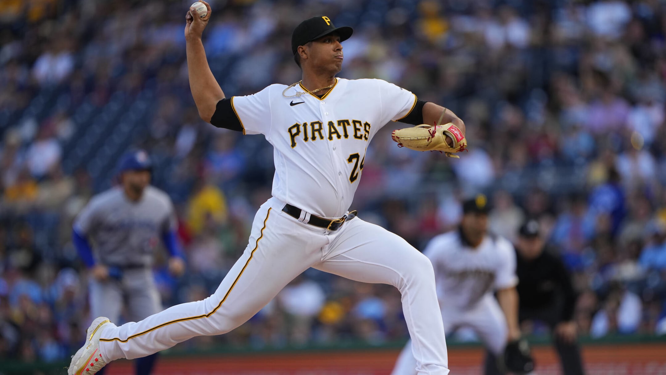 Oviedo pitches 2-hitter for first complete game, leads Pirates