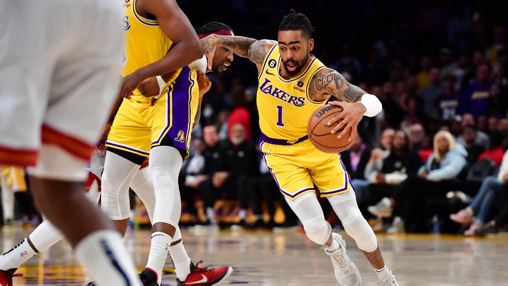 Los Angeles Lakers : Sports Fan Shop : Target