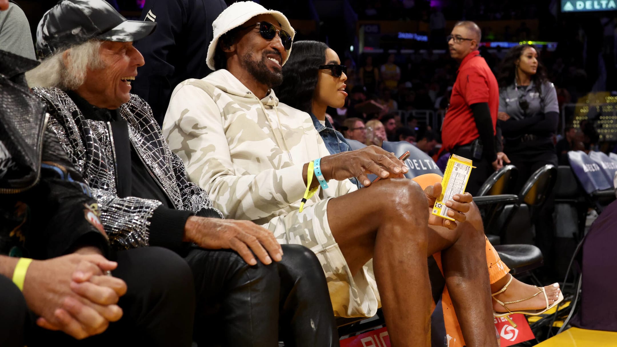Sons of NBA legends O'Neal, Pippen to play for Lakers