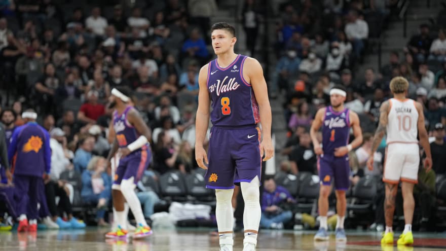 Phoenix Suns look to change mindset, face Los Angeles Lakers