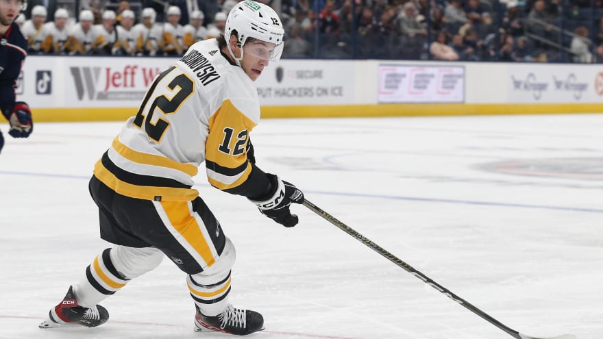 Keep or Let Walk? How Penguins Should Handle Arbitration-Eligible RFAs