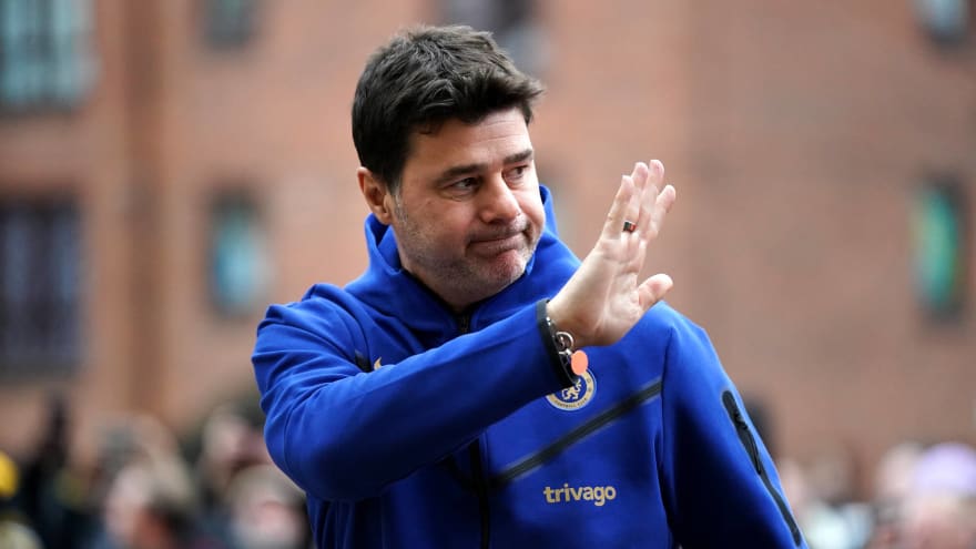 Mauricio Pochettino throws his hat into ring for potential Manchester United job