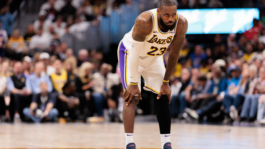 Lakers’ LeBron James Brutally Rips Into NBA Refs After Game 2 Loss